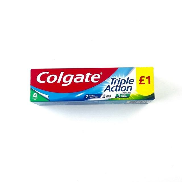 COLGATE TRIPLE ACTION TOOTHPASTE - 12X75ML